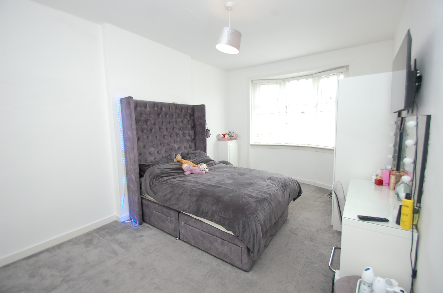 3 bed flat for sale in Muirdrum Avenue, Glasgow  - Property Image 10
