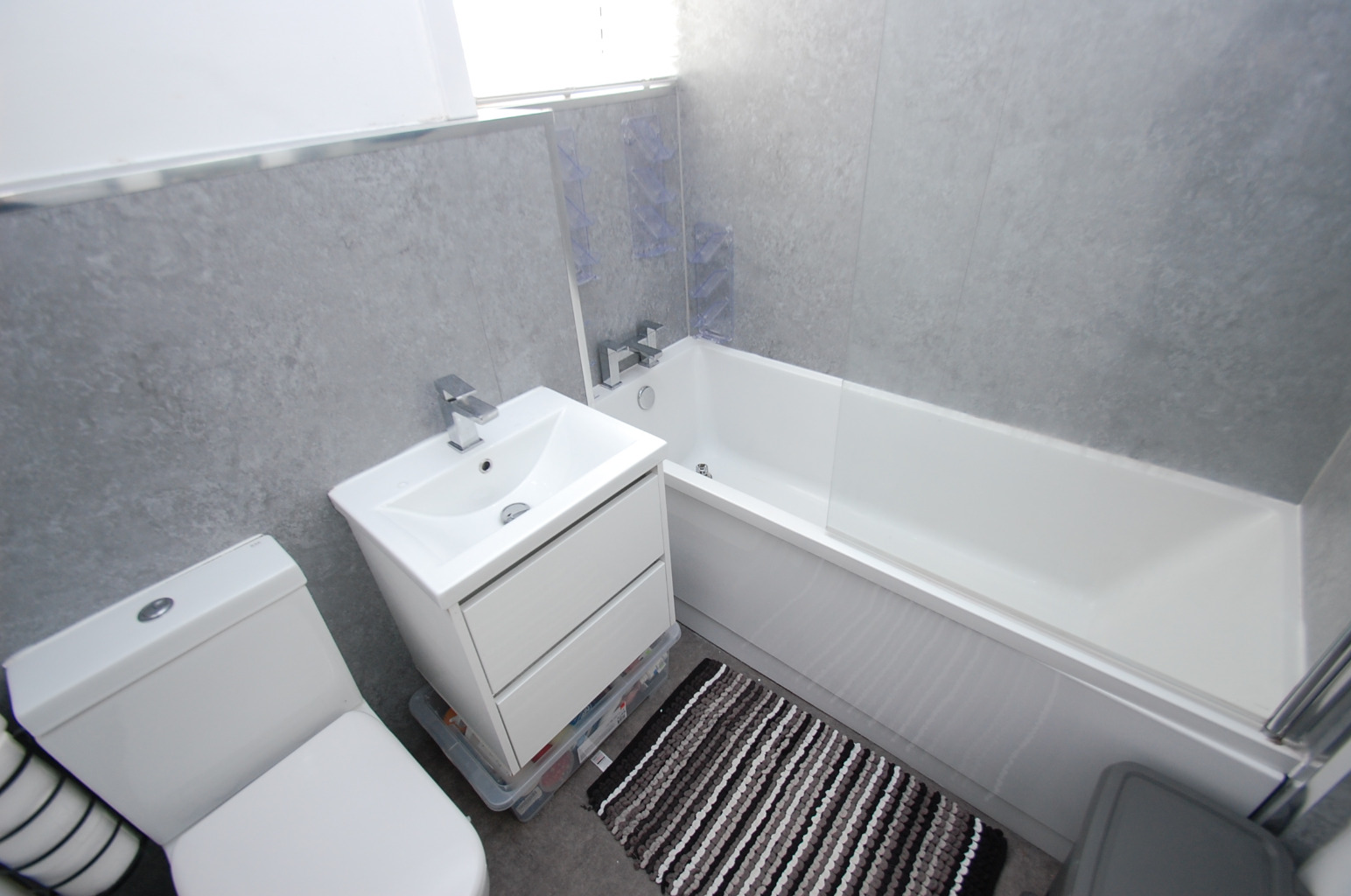 3 bed flat for sale in Muirdrum Avenue, Glasgow  - Property Image 17