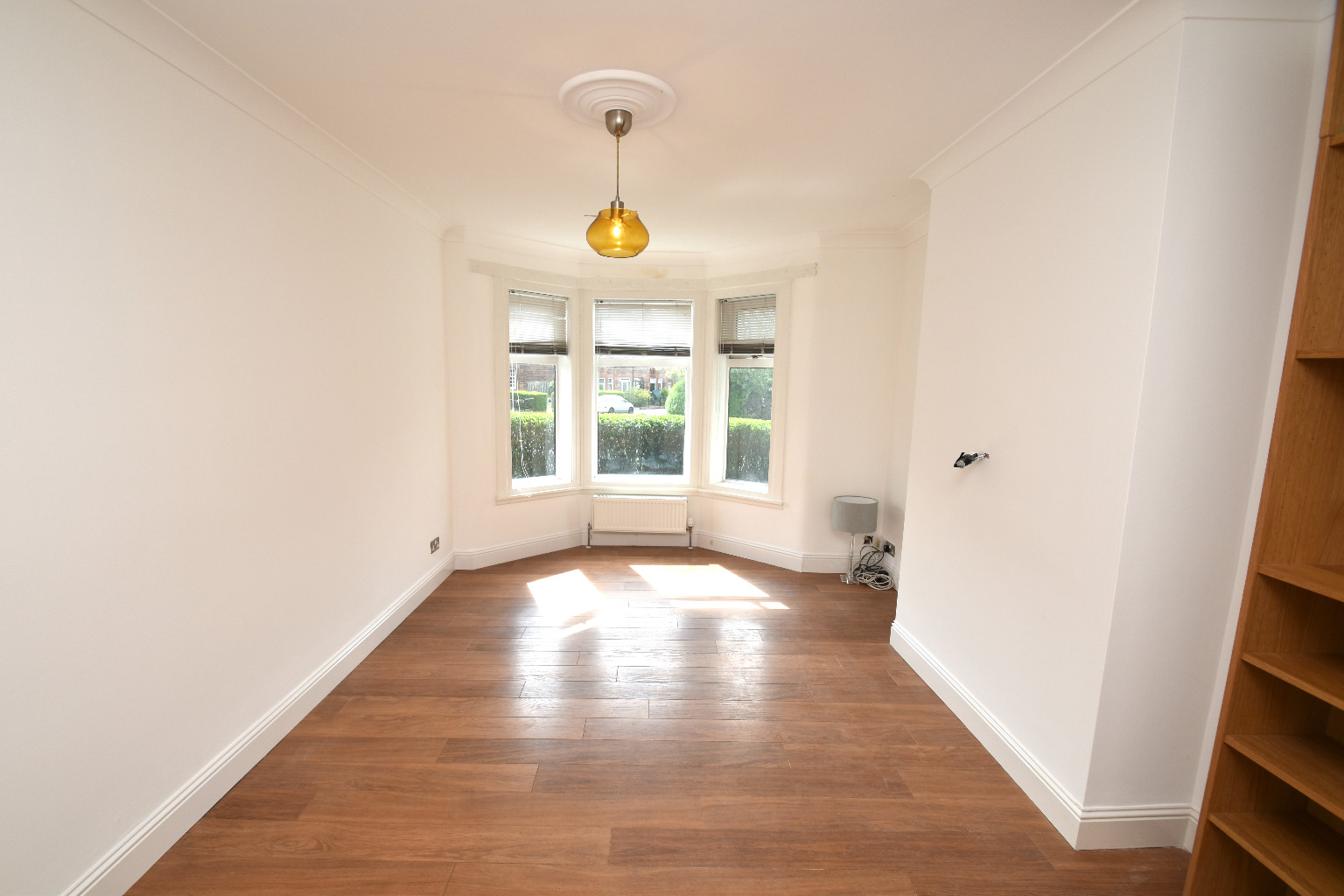 3 bed flat for sale in Moness Drive, Glasgow  - Property Image 3