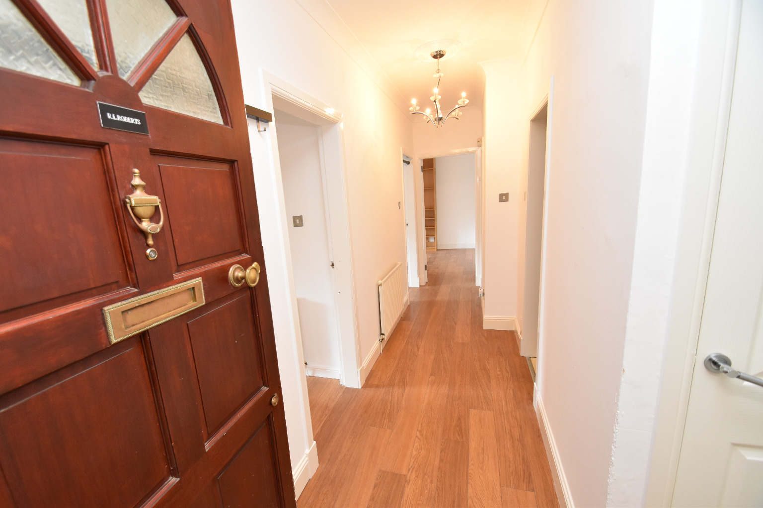 3 bed flat for sale in Moness Drive, Glasgow  - Property Image 2