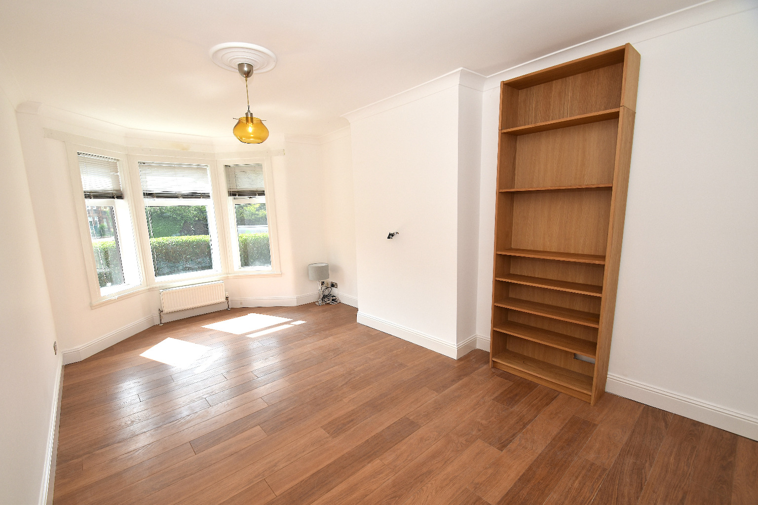 3 bed flat for sale in Moness Drive, Glasgow  - Property Image 4