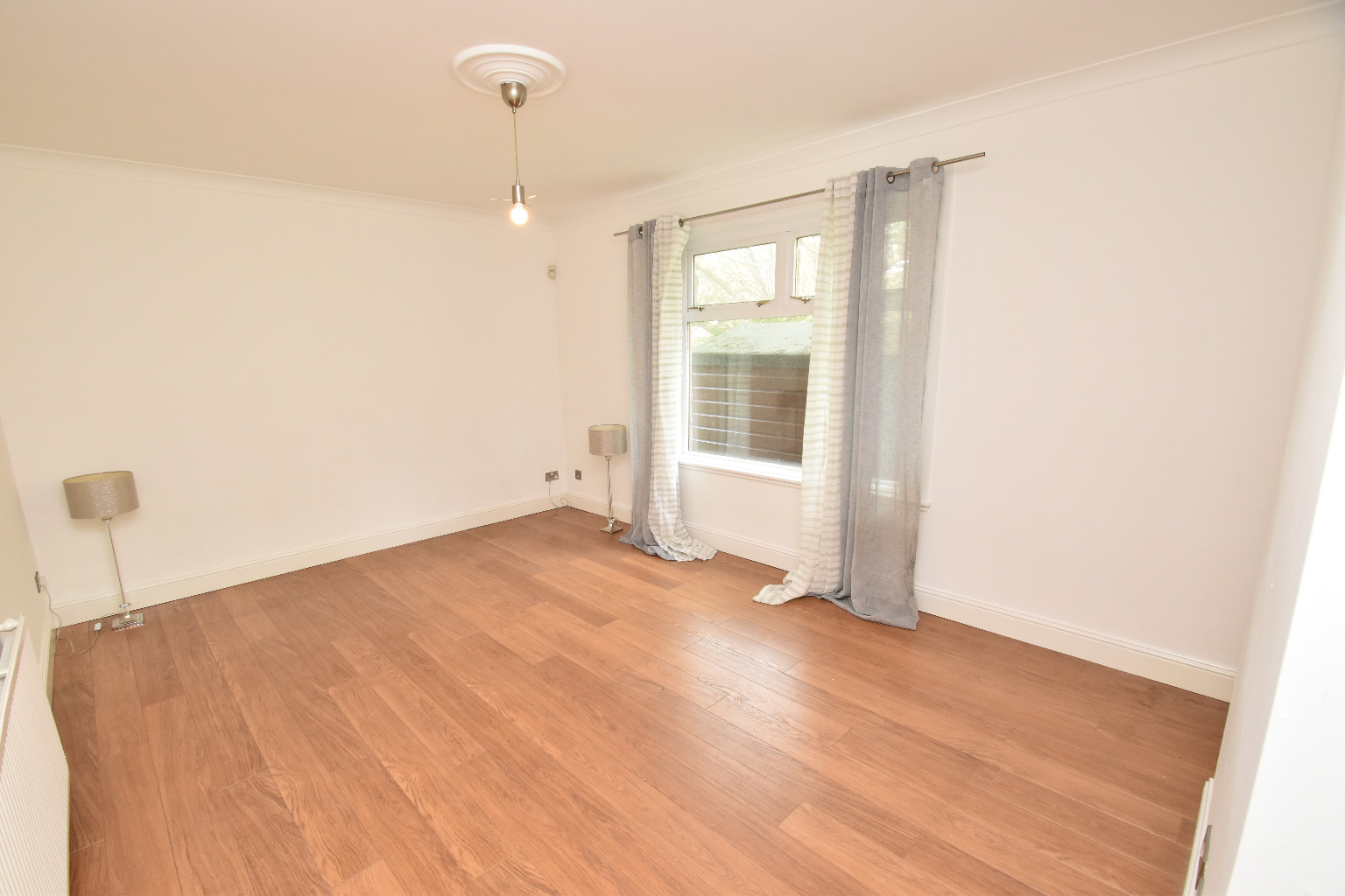 3 bed flat for sale in Moness Drive, Glasgow  - Property Image 11