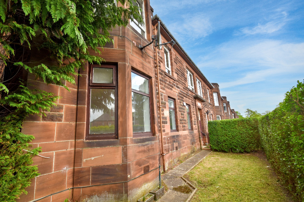 3 bed flat for sale in Moness Drive, Glasgow  - Property Image 14