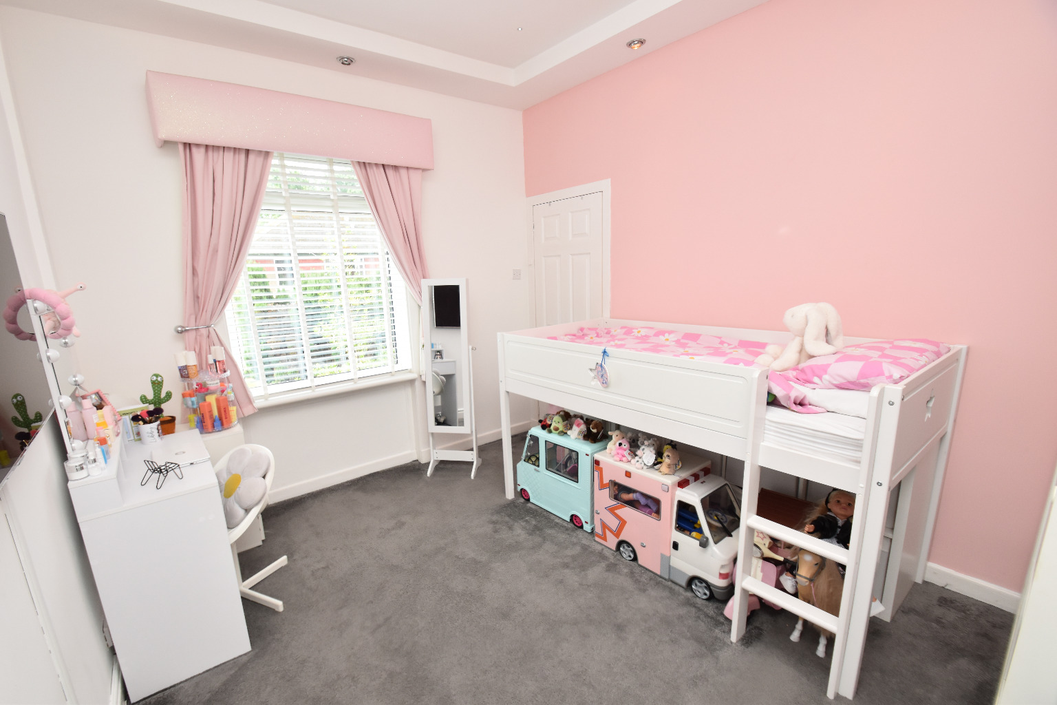 3 bed flat for sale in Arbroath Avenue, Glasgow  - Property Image 9