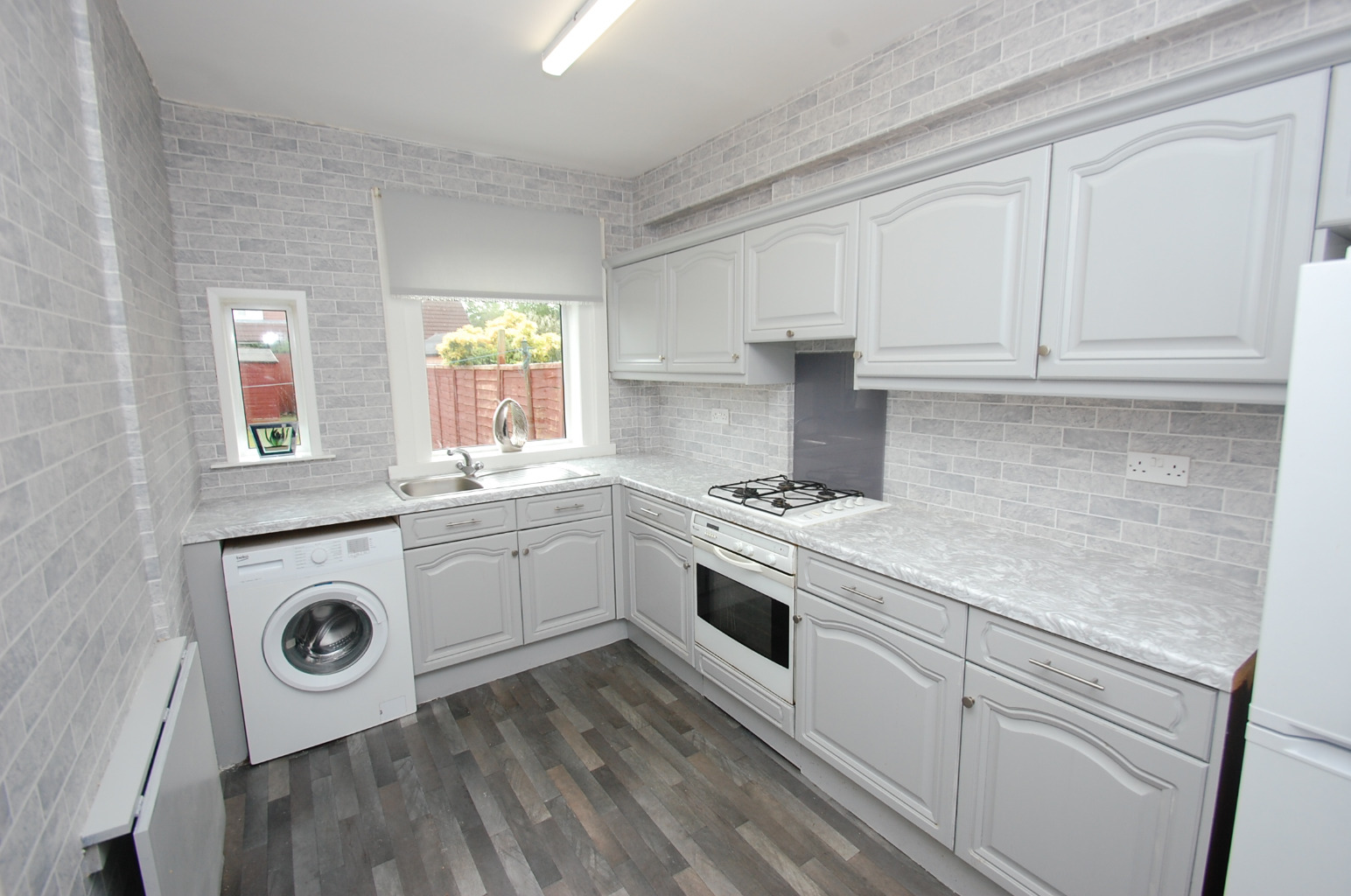 3 bed terraced house for sale in Arran Drive, Glasgow  - Property Image 5