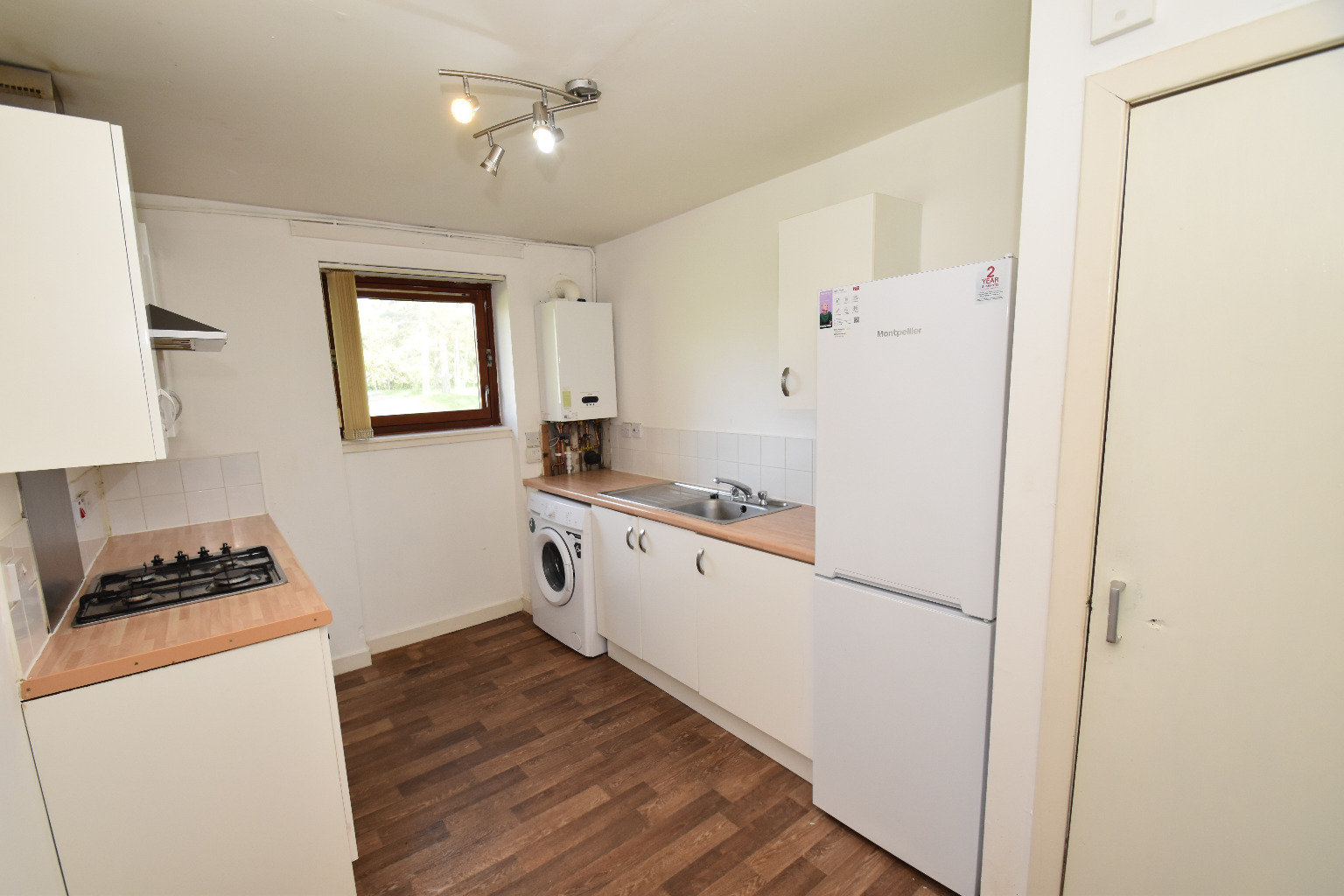 2 bed flat for sale in Lyoncross Road, Glasgow  - Property Image 9