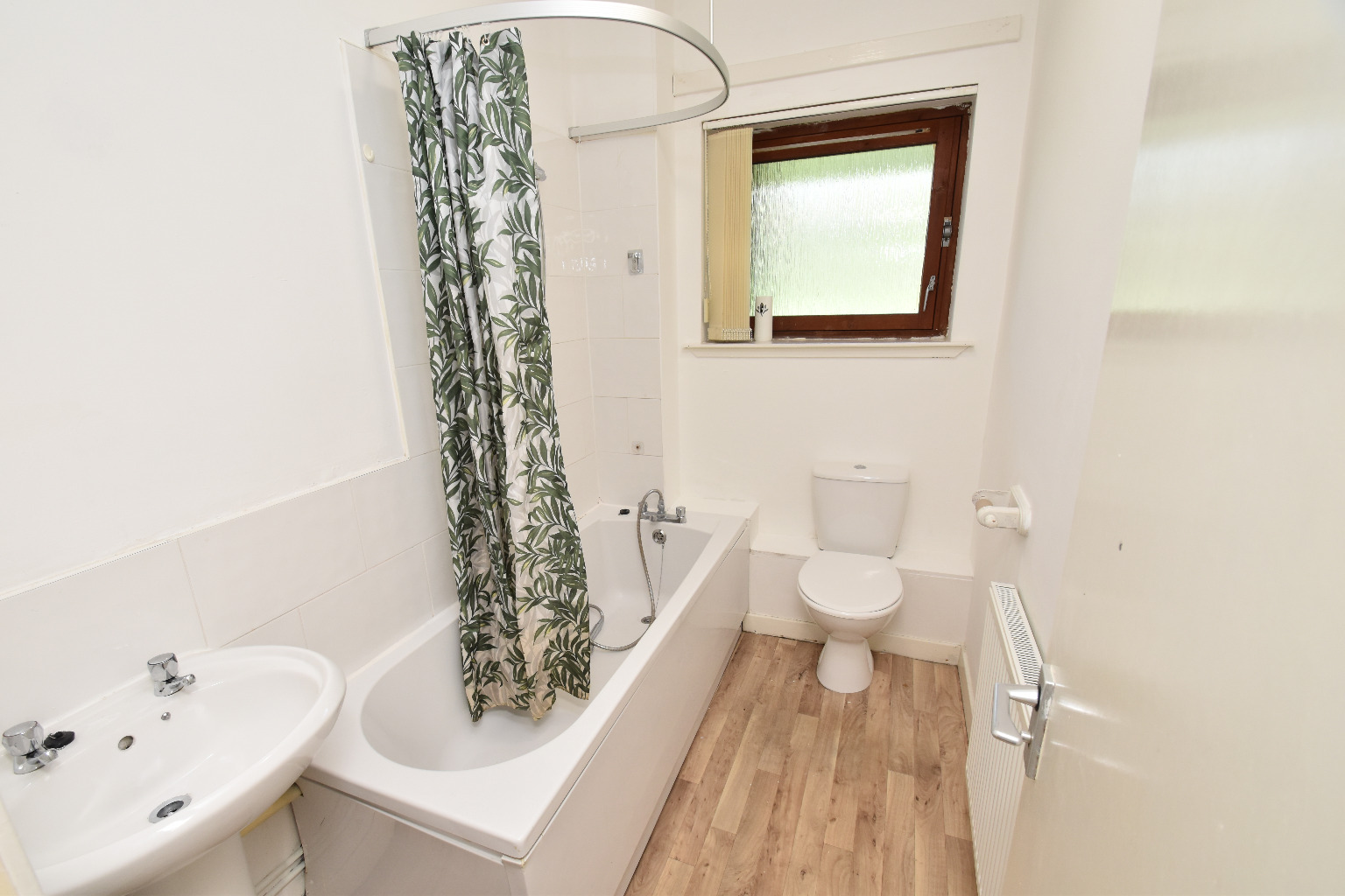 2 bed flat for sale in Lyoncross Road, Glasgow  - Property Image 11