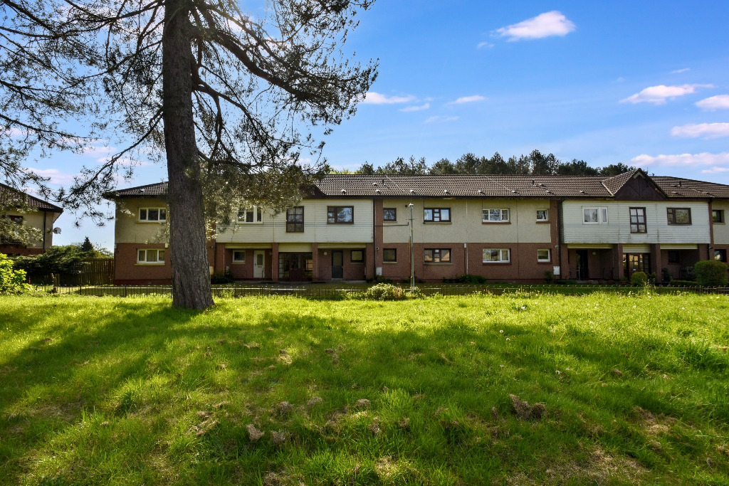 2 bed flat for sale in Lyoncross Road, Glasgow  - Property Image 15