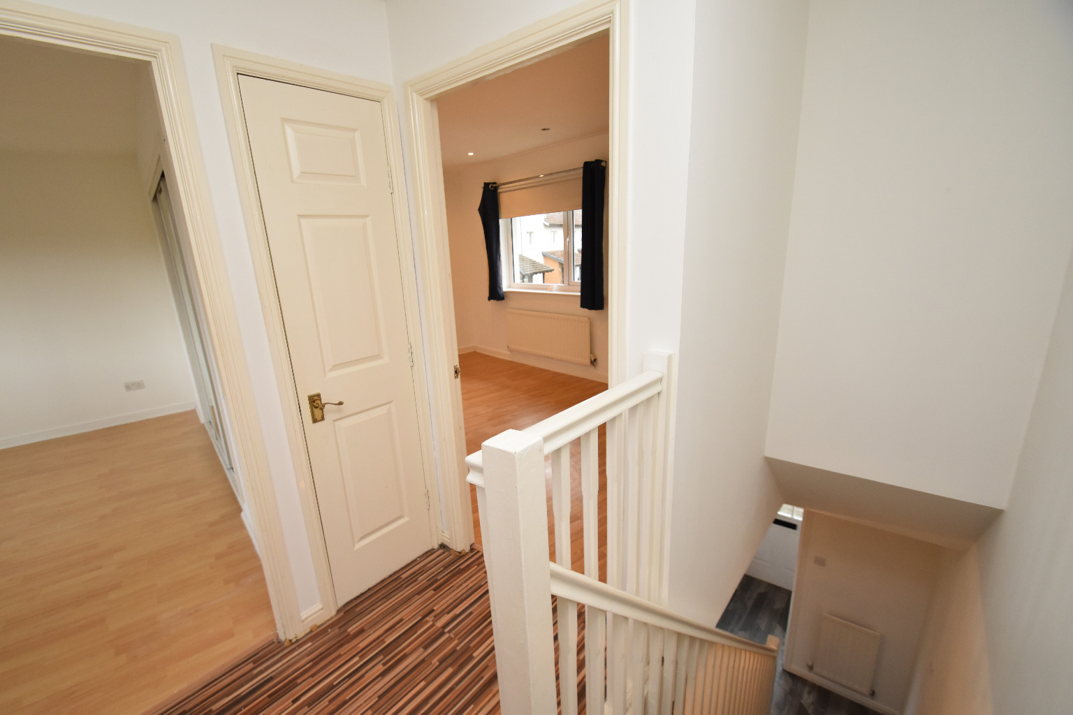 2 bed terraced house for sale in Glendevon Square, Glasgow  - Property Image 9