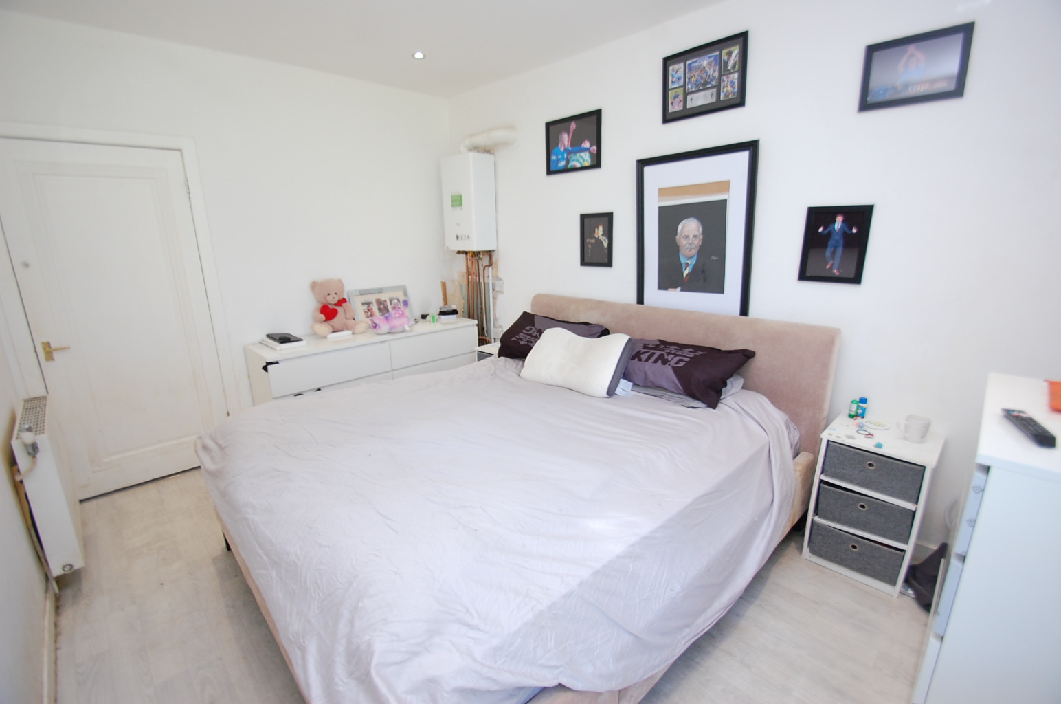 3 bed flat for sale in Neilsland Oval, Glasgow  - Property Image 7