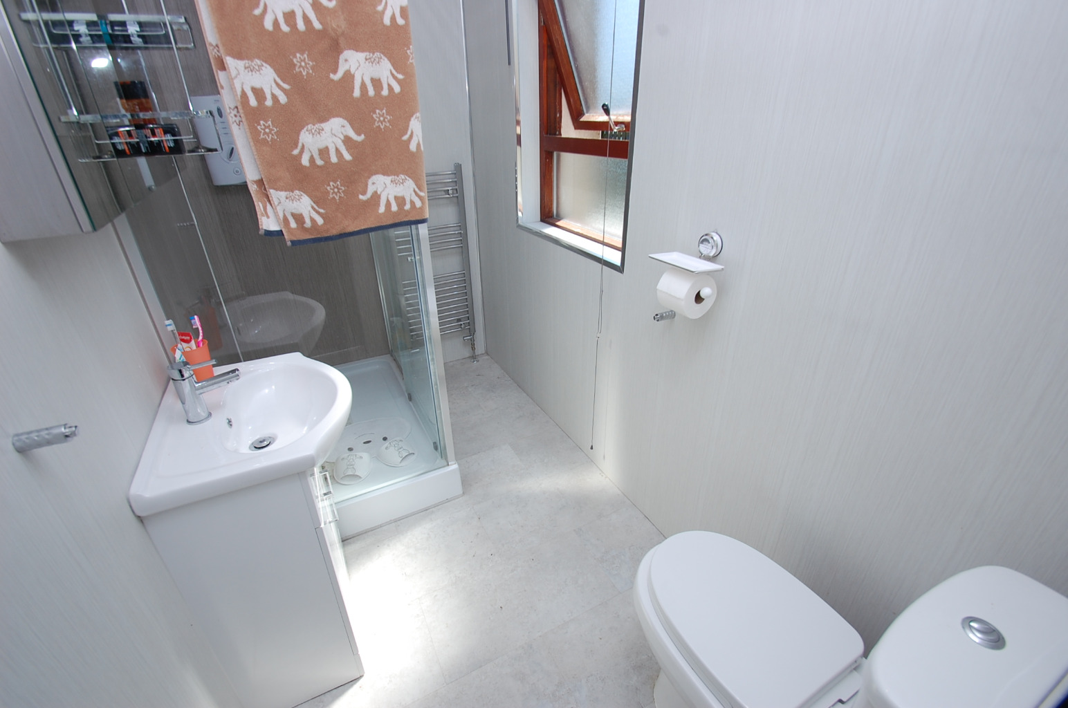 3 bed flat for sale in Neilsland Oval, Glasgow  - Property Image 12