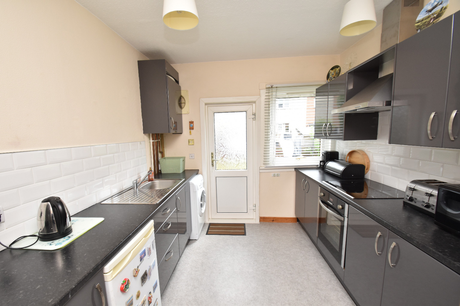 3 bed ground floor flat for sale in Moulin Place, Glasgow  - Property Image 4