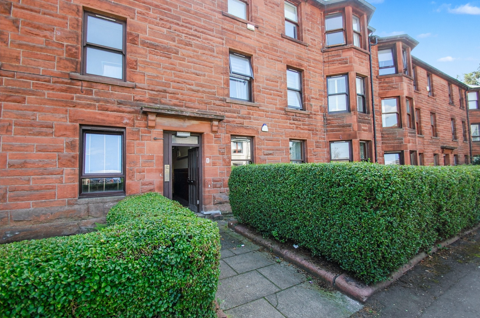 3 bed flat for sale in Barlogan Avenue, Glasgow  - Property Image 1