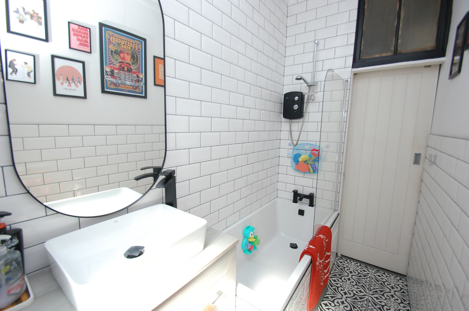 3 bed flat for sale in Barlogan Avenue, Glasgow  - Property Image 19