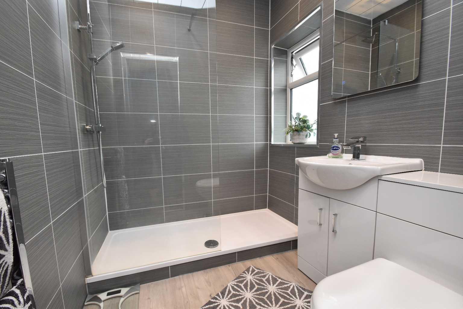 3 bed ground floor flat for sale in Dryburn Avenue, Glasgow  - Property Image 12