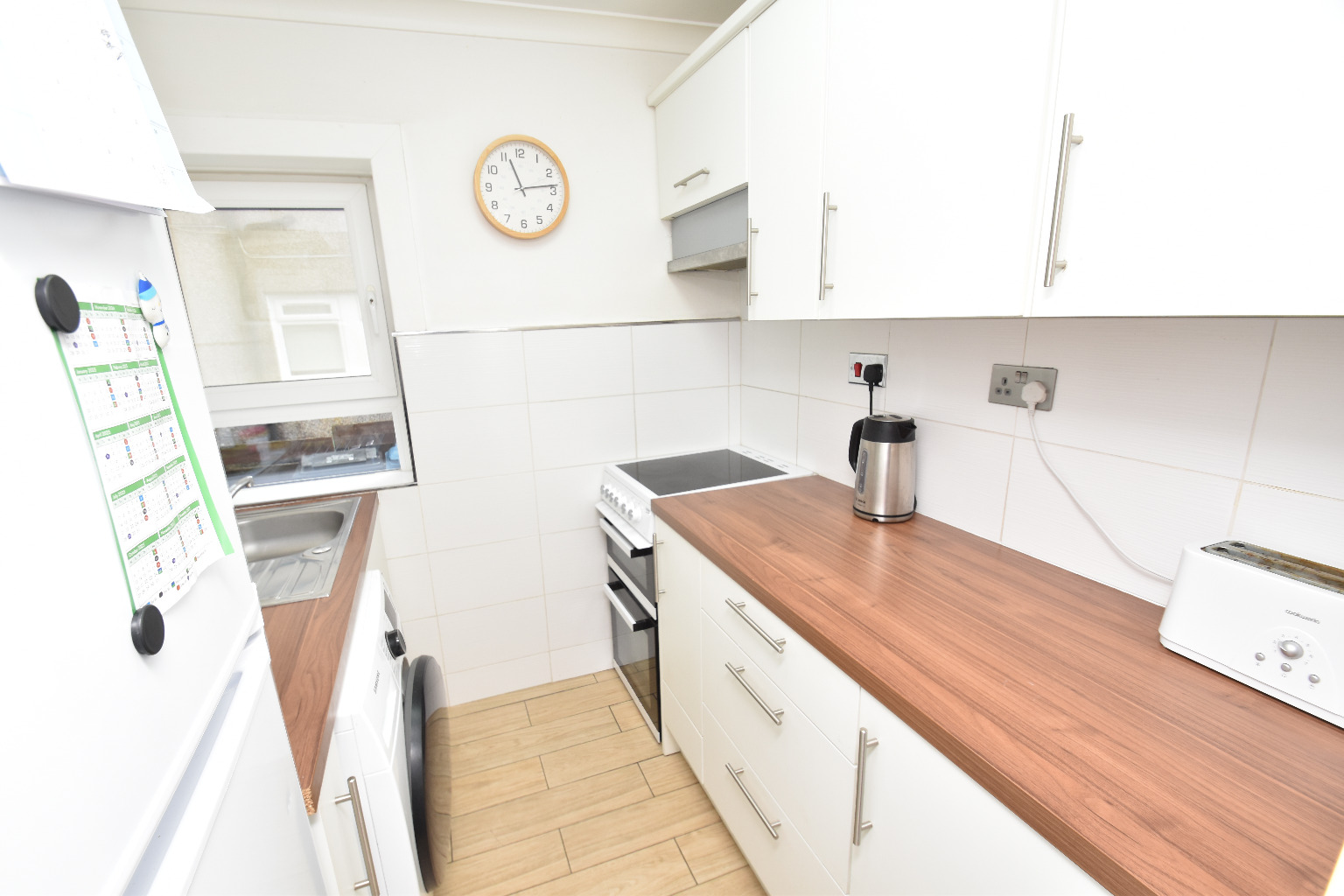 3 bed flat for sale in Dryburn Avenue, Glasgow  - Property Image 4