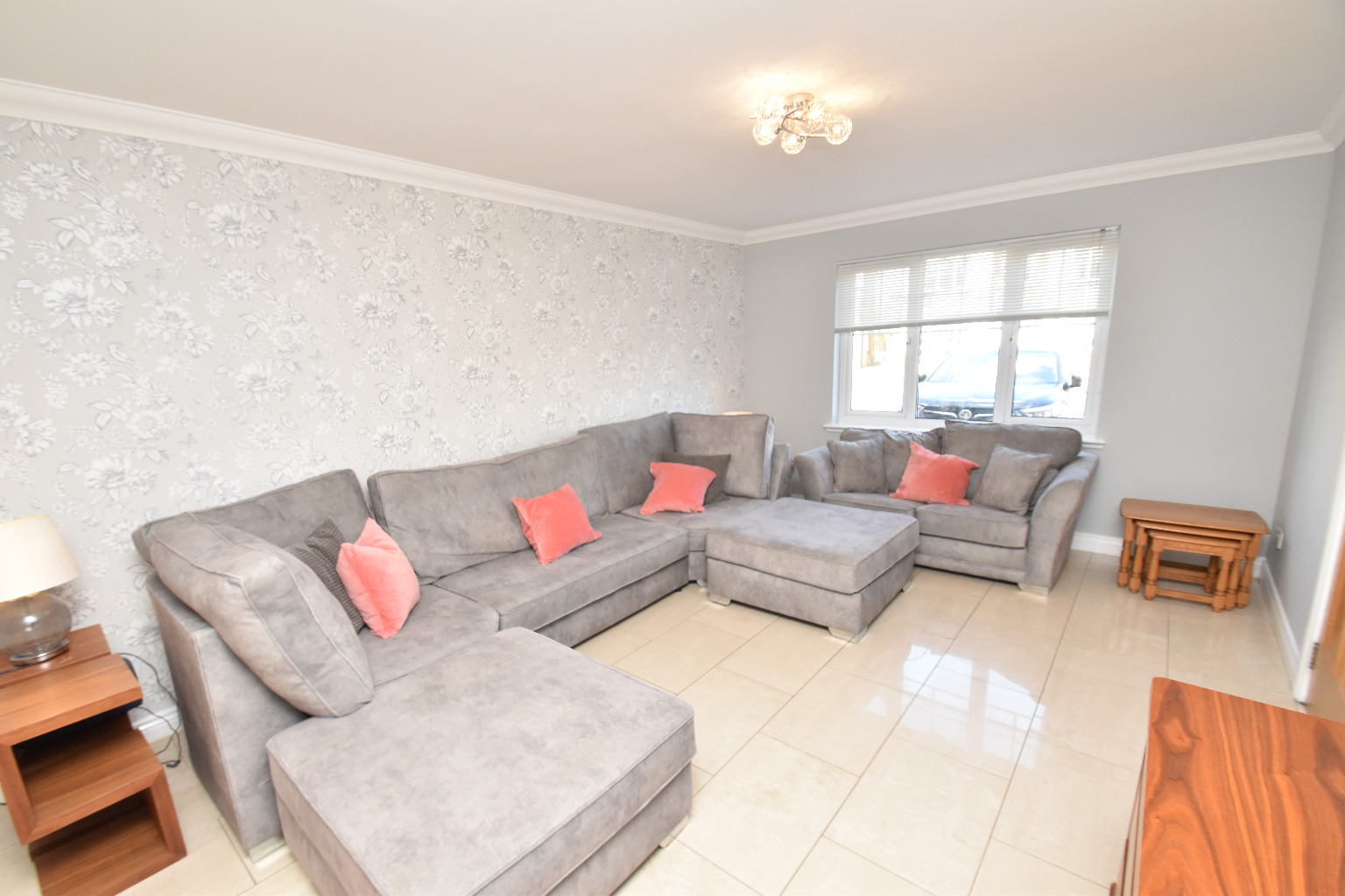 5 bed detached house for sale in Langhaul Avenue, Glasgow  - Property Image 3