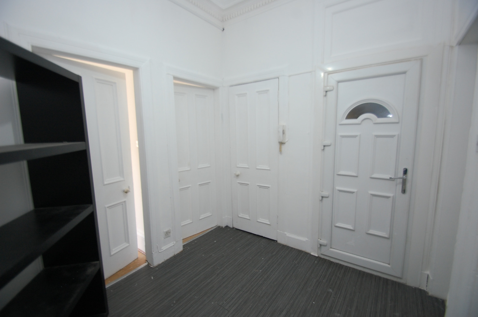 2 bed flat for sale in Kirkwood Street, Glasgow  - Property Image 5