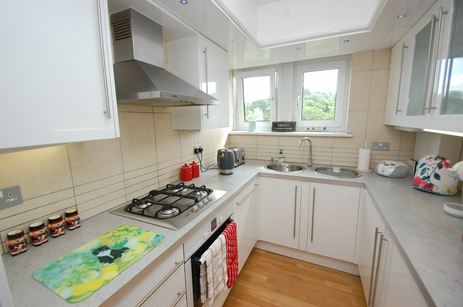 2 bed flat for sale in Kinnell Crescent, Glasgow  - Property Image 8
