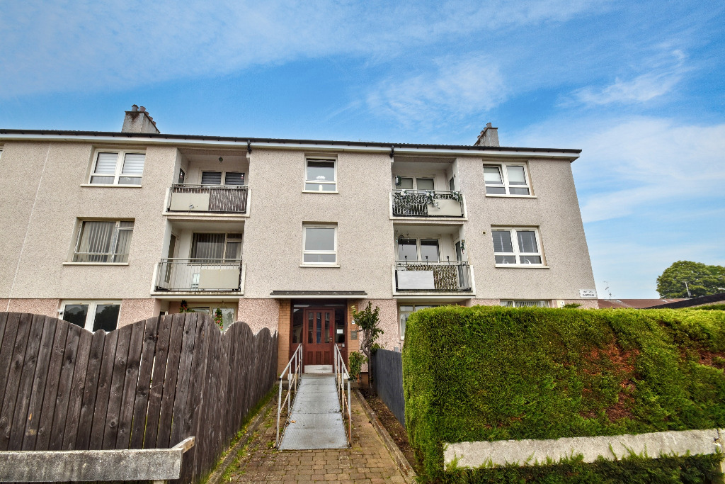 2 bed flat for sale in Hatton Gardens, Glasgow  - Property Image 14