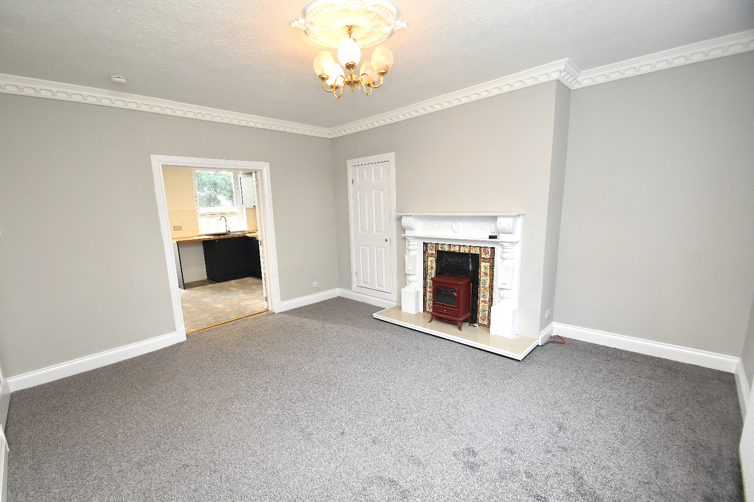 3 bed semi-detached house for sale in Stewarton Road, City of Glasgow  - Property Image 4