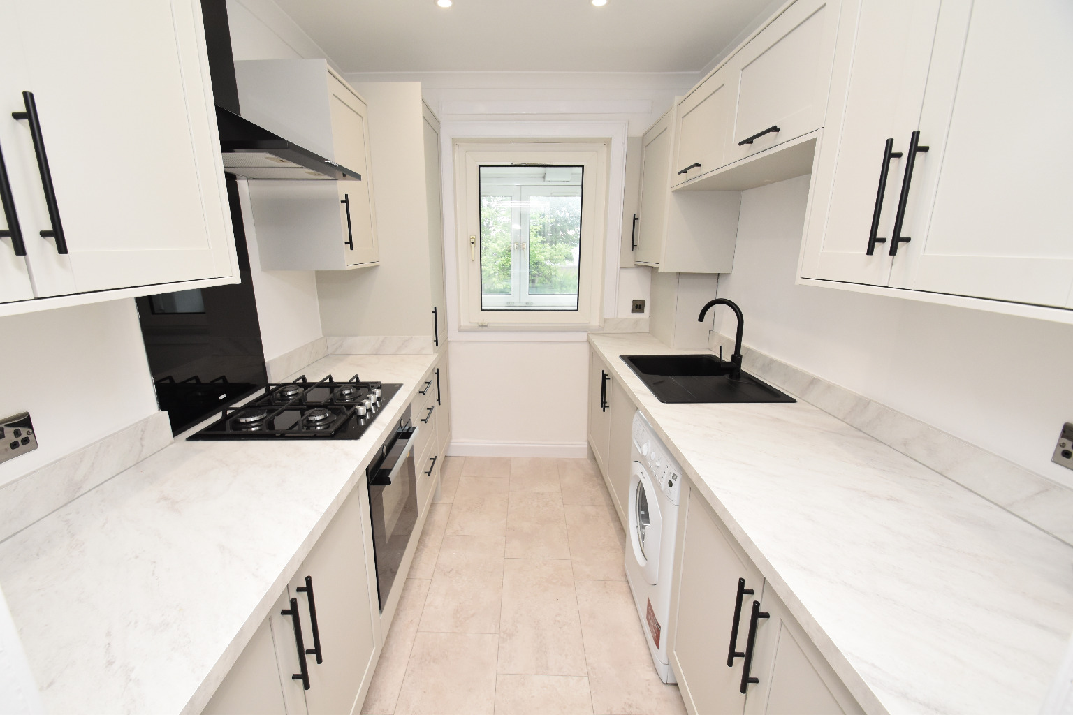 2 bed flat for sale in Orkney Street, Glasgow  - Property Image 4