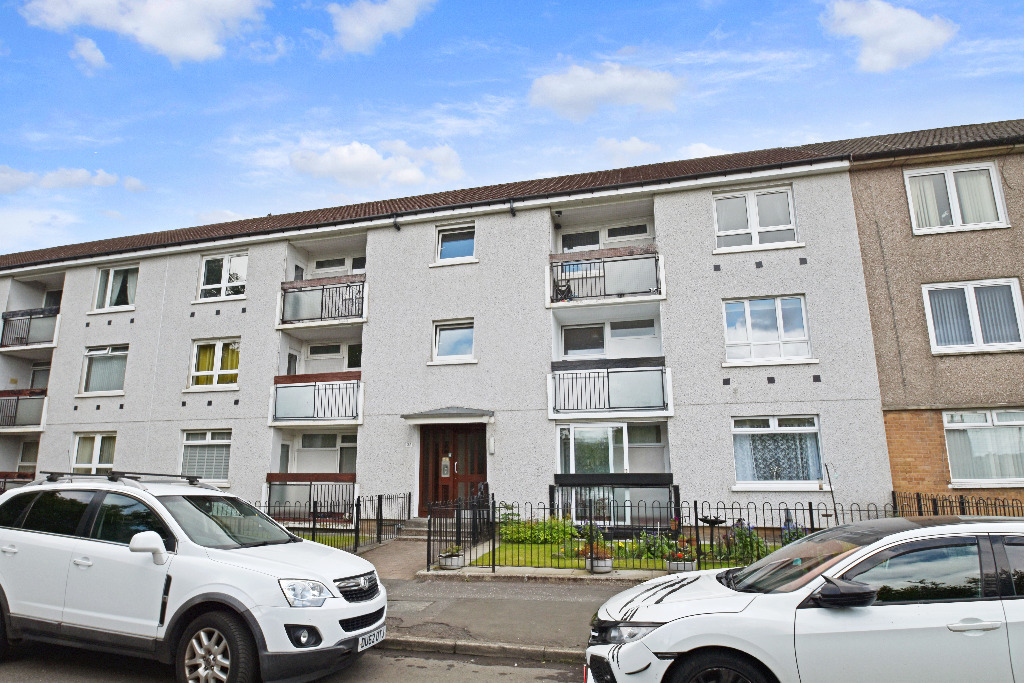 2 bed flat for sale in Tarfside Gardens, Glasgow, G52