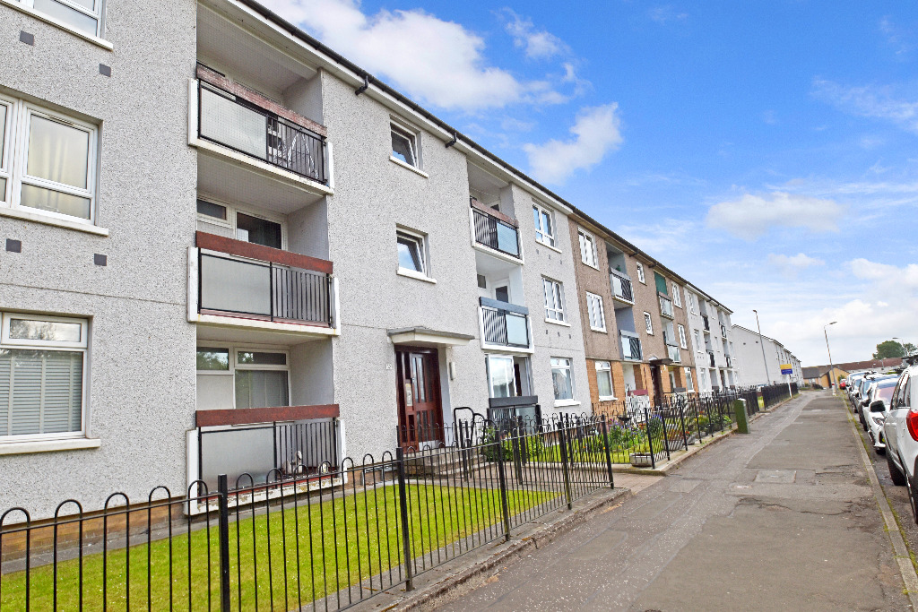 2 bed flat for sale in Tarfside Gardens, Glasgow  - Property Image 18