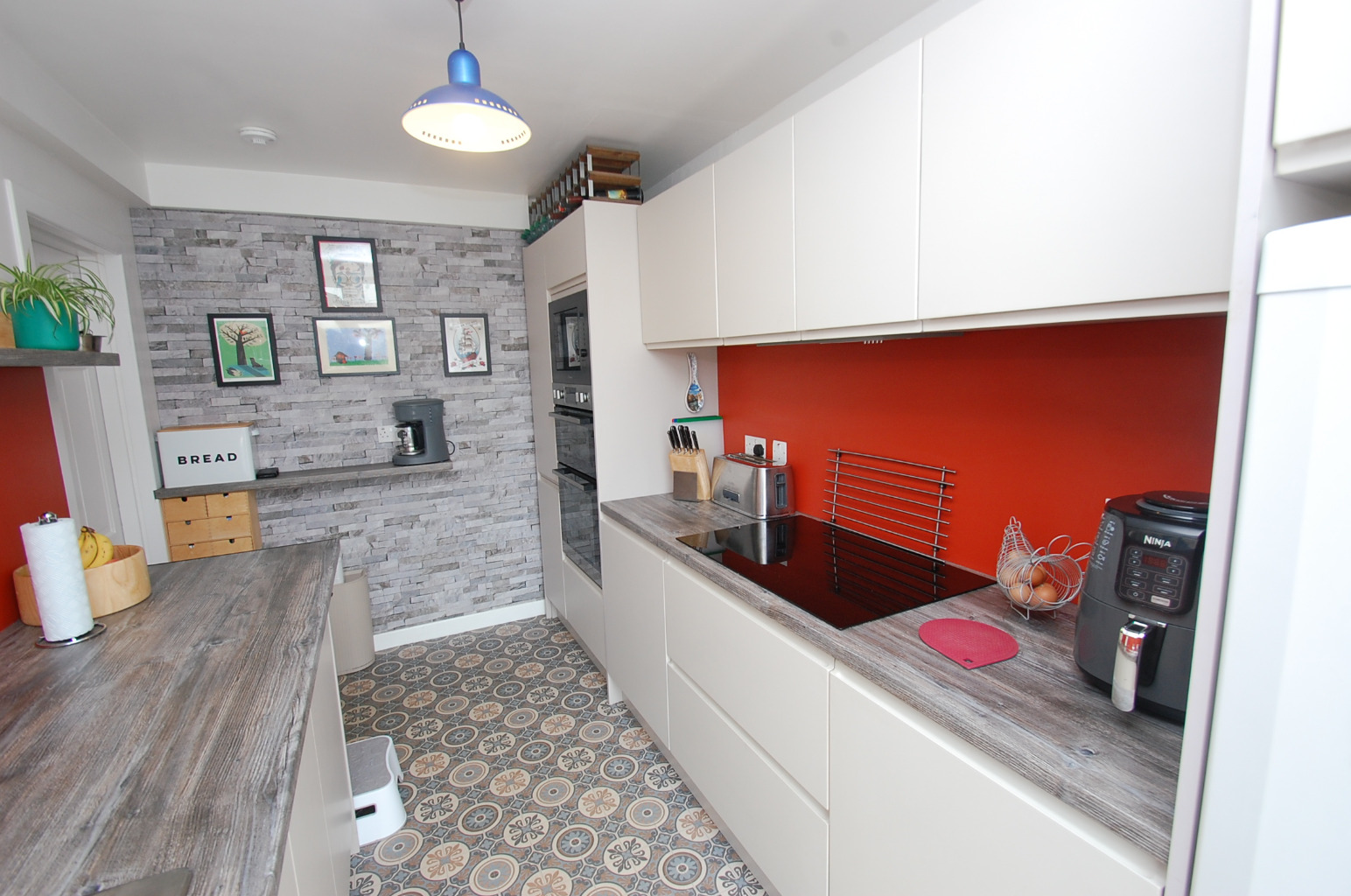 3 bed terraced house for sale in Hyndal Avenue, Glasgow  - Property Image 8
