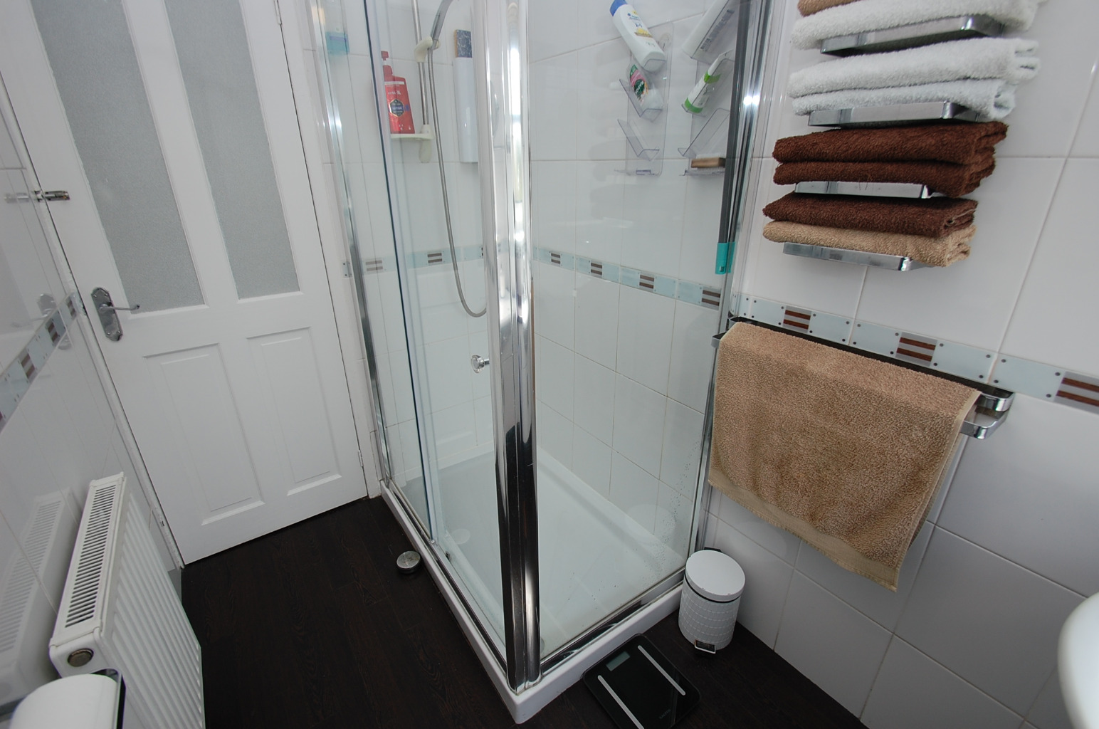 3 bed terraced house for sale in Hyndal Avenue, Glasgow  - Property Image 10