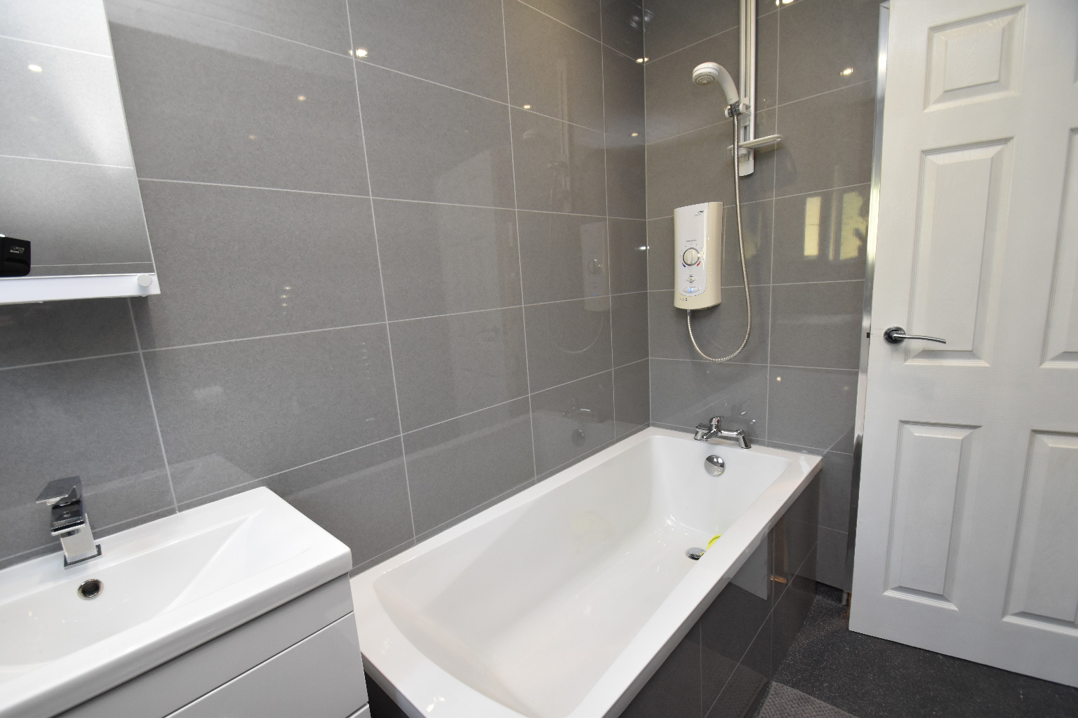 3 bed flat for sale in Meiklerig Crescent, Glasgow  - Property Image 7