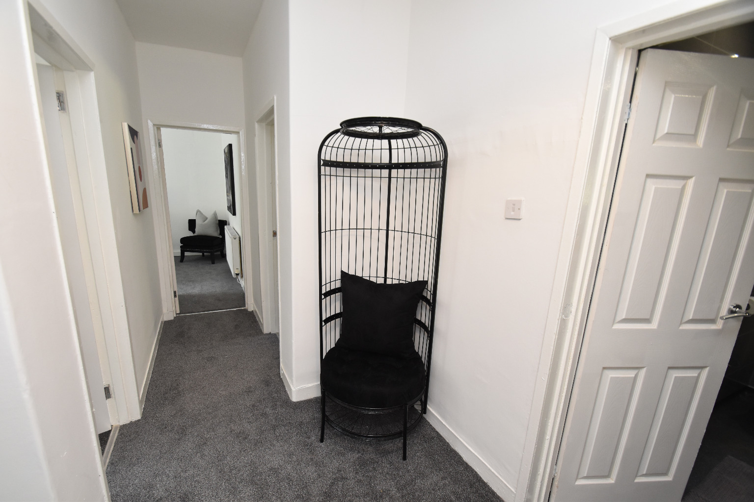 3 bed flat for sale in Meiklerig Crescent, Glasgow  - Property Image 5