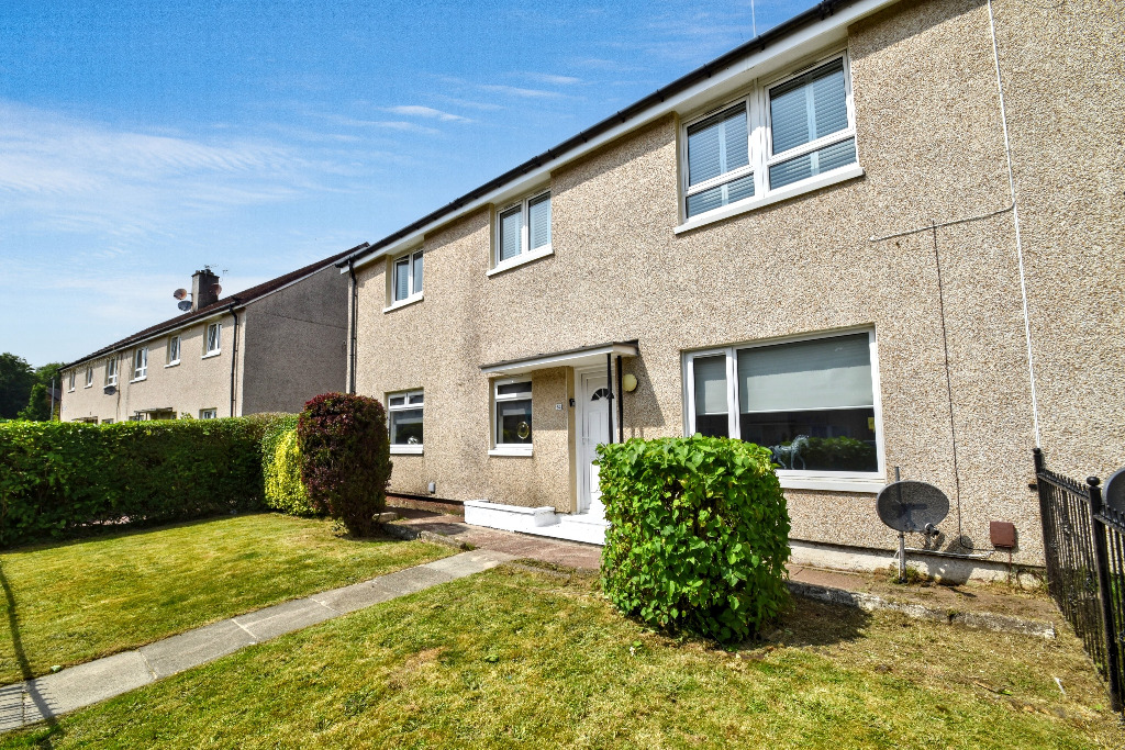 3 bed flat for sale in Meiklerig Crescent, Glasgow - Property Image 1