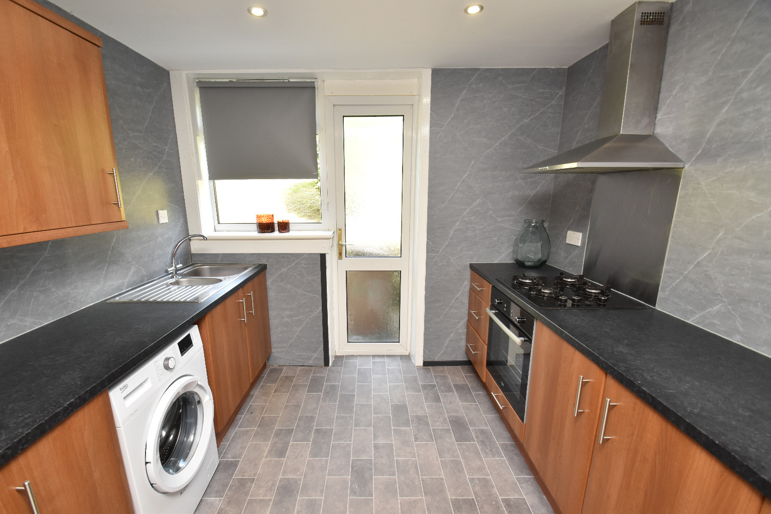 3 bed flat for sale in Meiklerig Crescent, Glasgow  - Property Image 16
