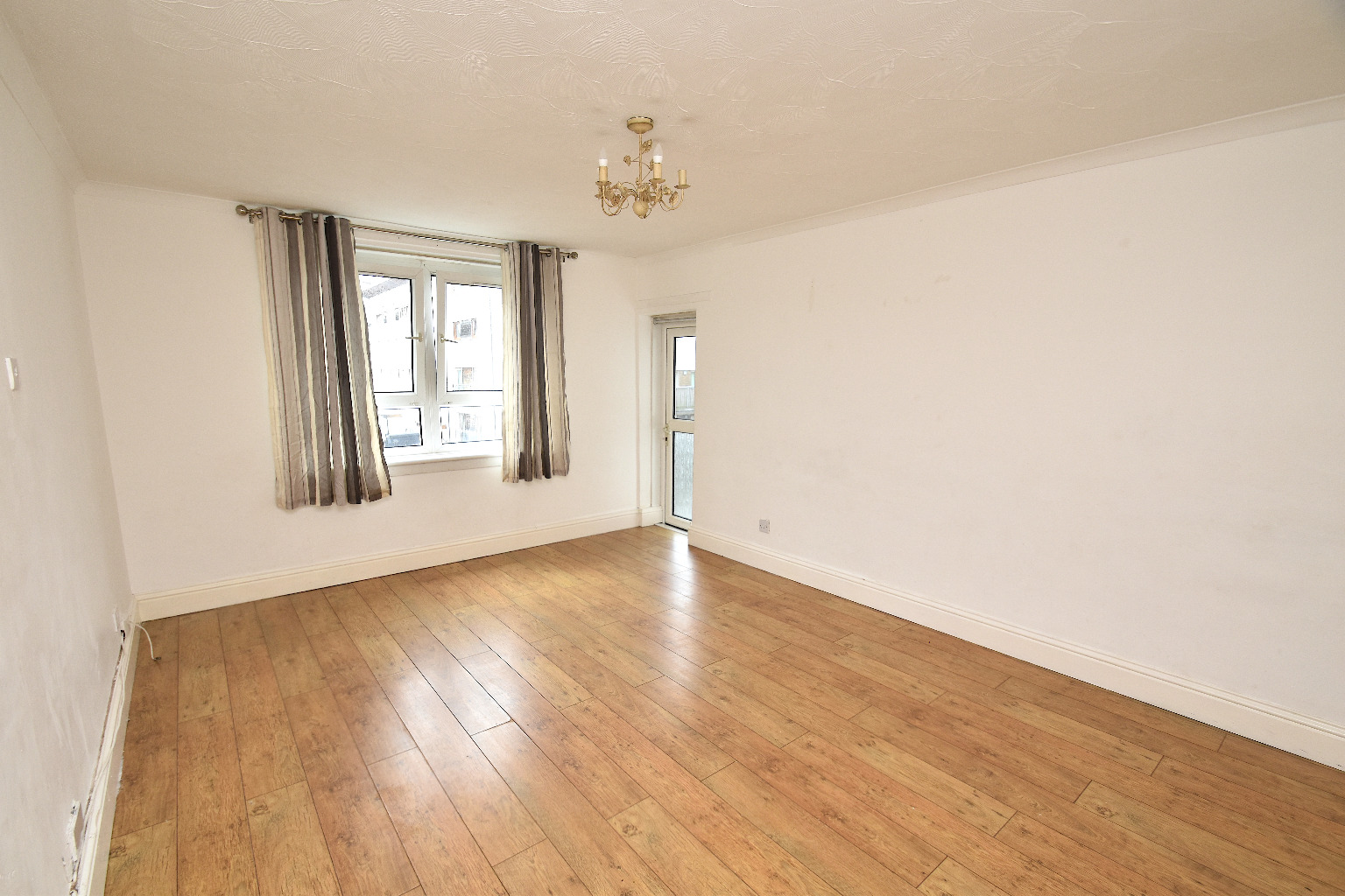2 bed flat for sale in Langa Street, Glasgow  - Property Image 3
