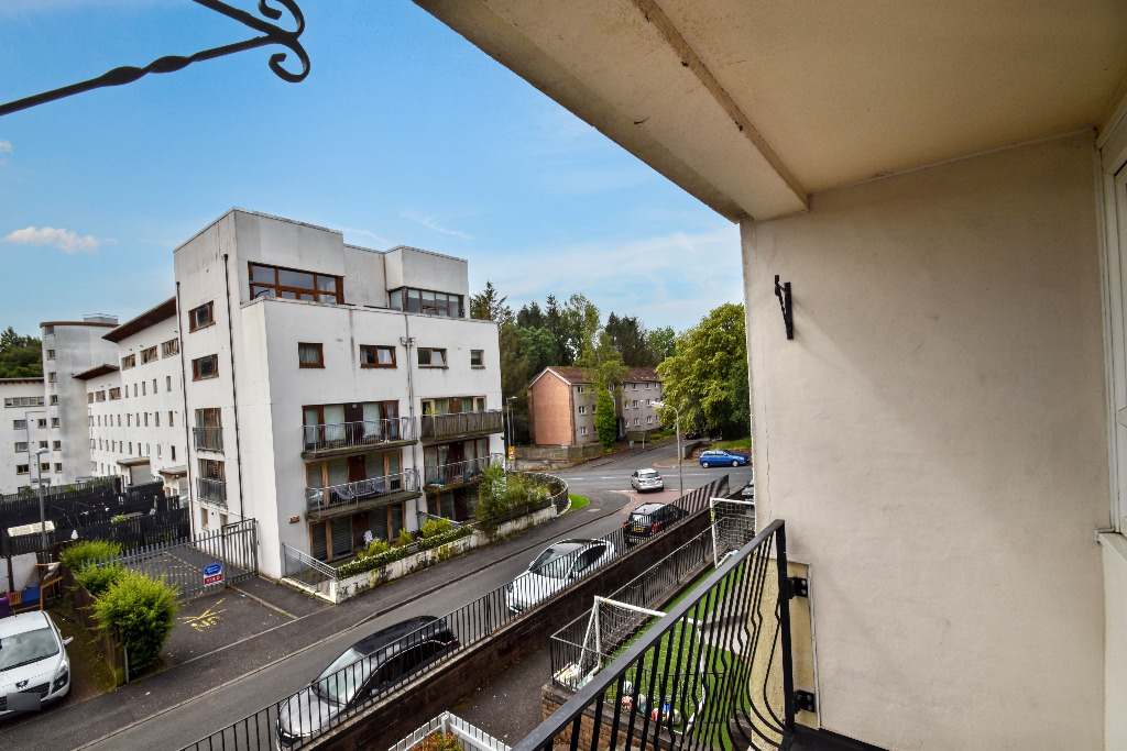 2 bed flat for sale in Langa Street, Glasgow  - Property Image 5