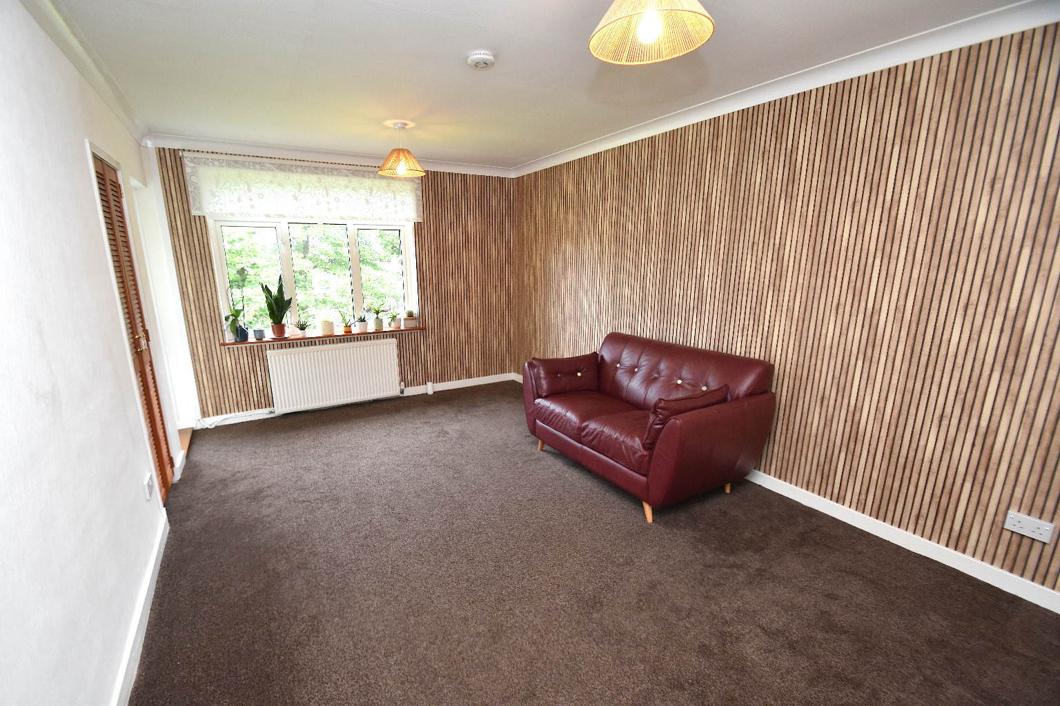 2 bed flat for sale in Cairnhill Circus, Glasgow  - Property Image 4