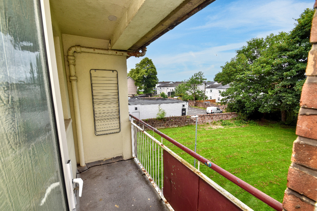 2 bed flat for sale in Cairnhill Circus, Glasgow  - Property Image 14