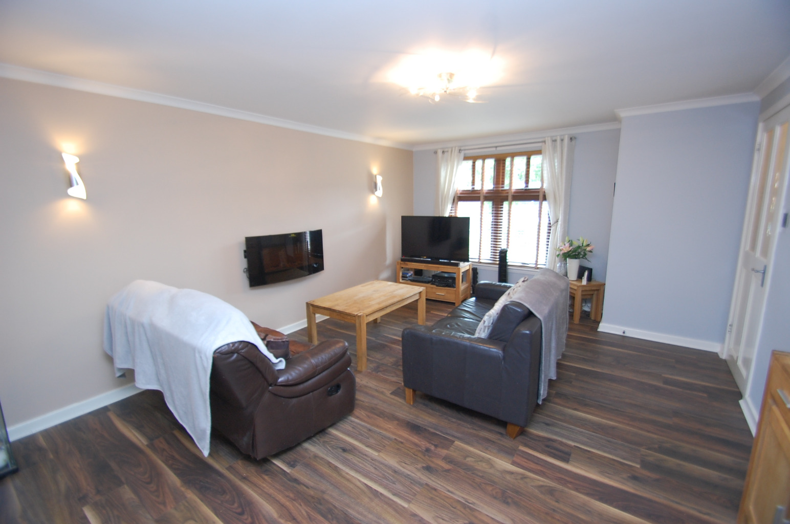 3 bed terraced house for sale in Glen Affric Avenue, Glasgow  - Property Image 3