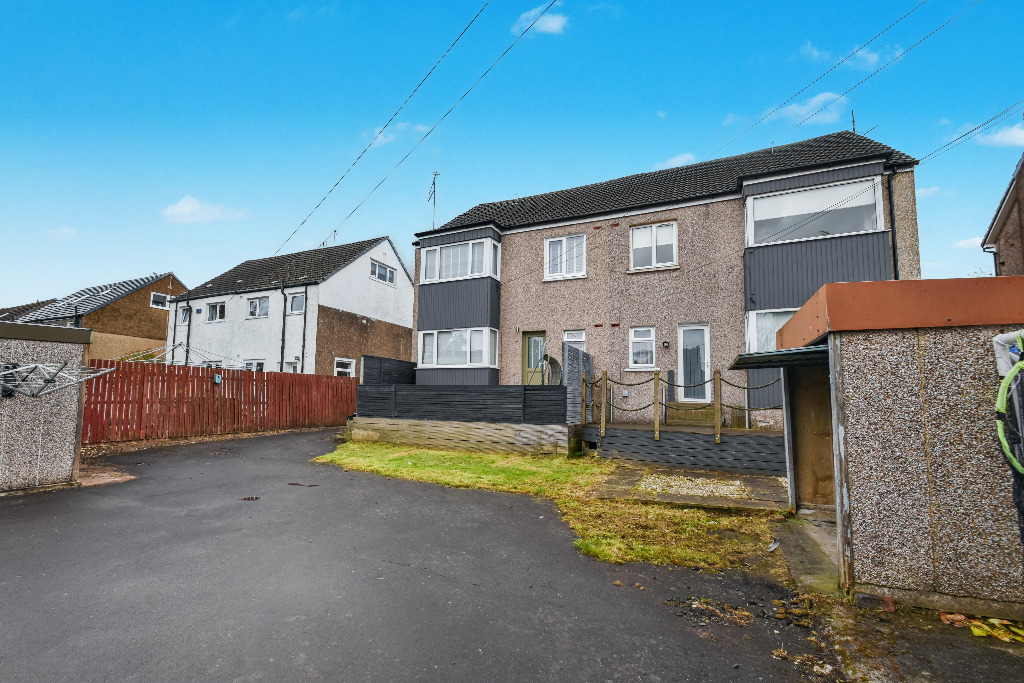2 bed flat for sale in Iain Road, East Dunbartonshire  - Property Image 11