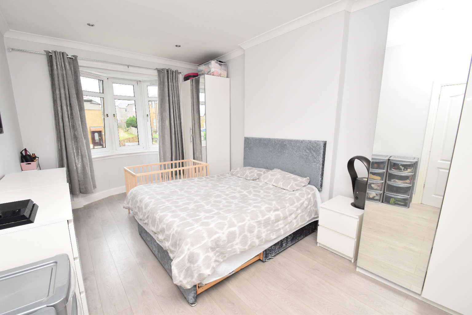 3 bed flat for sale in Dryburn Avenue, Glasgow  - Property Image 7