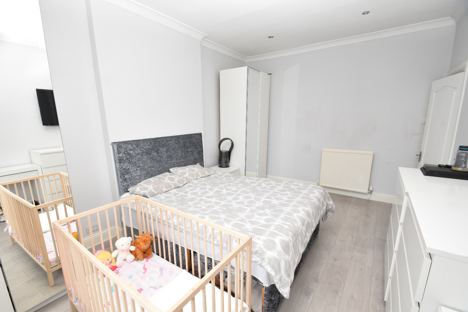 3 bed flat for sale in Dryburn Avenue, Glasgow  - Property Image 9