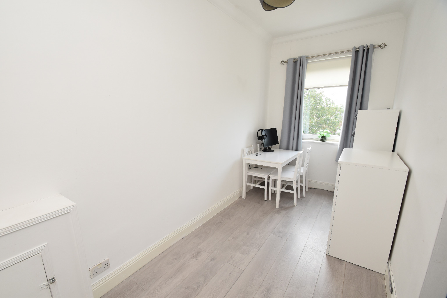 3 bed flat for sale in Dryburn Avenue, Glasgow  - Property Image 5