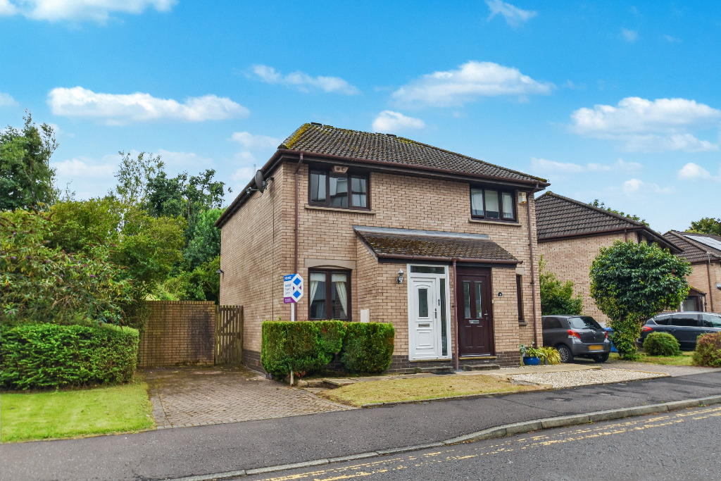 2 bed semi-detached house for sale in Mavisbank Gardens, Glasgow  - Property Image 1