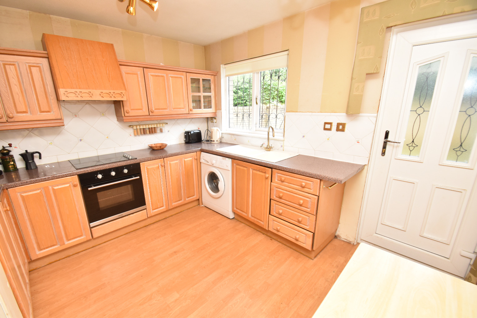 2 bed semi-detached house for sale in Mavisbank Gardens, Glasgow  - Property Image 5