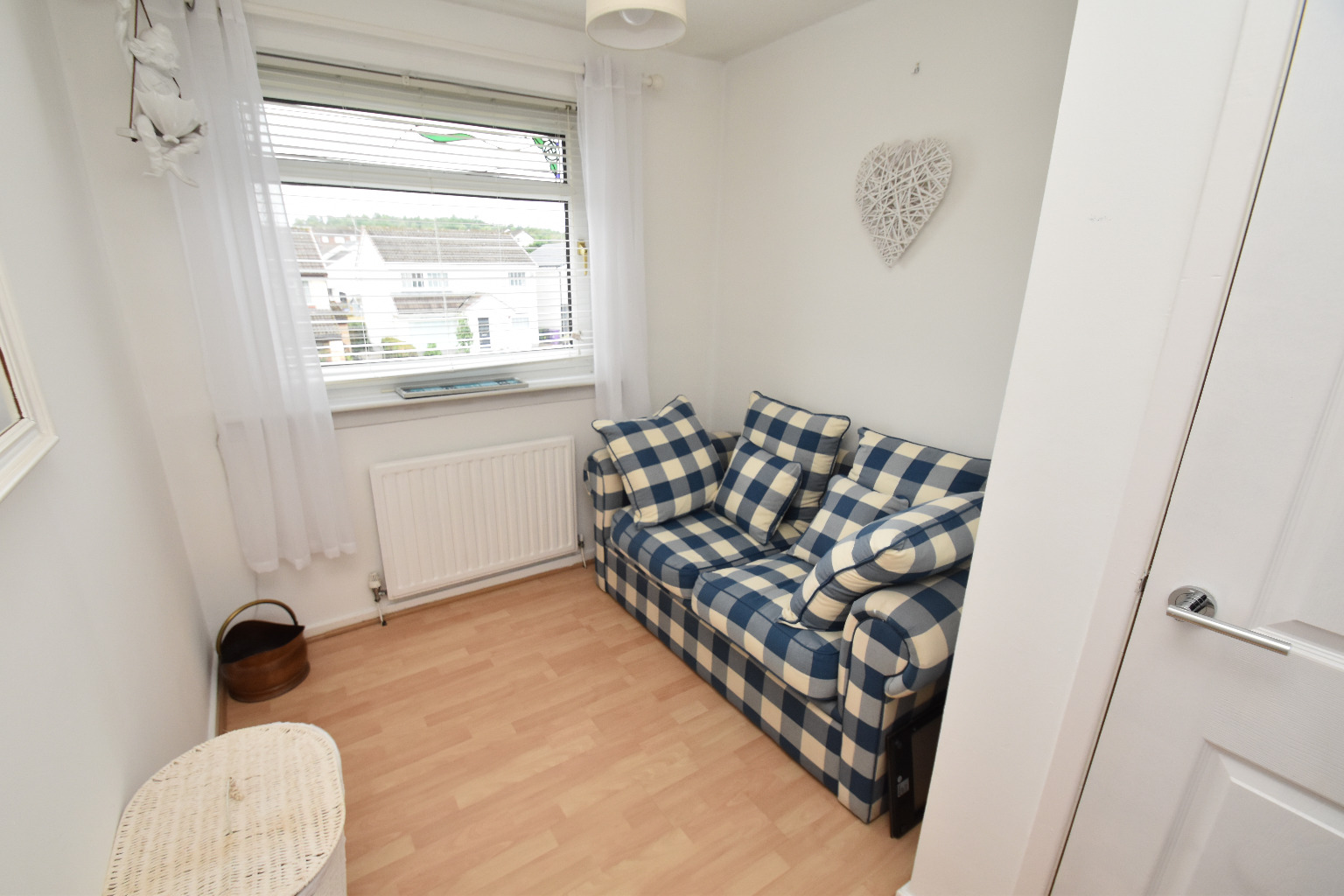 4 bed semi-detached house for sale in Mulben Terrace, Glasgow  - Property Image 17