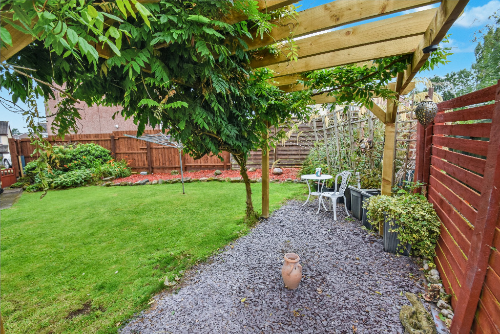 4 bed semi-detached house for sale in Mulben Terrace, Glasgow  - Property Image 22