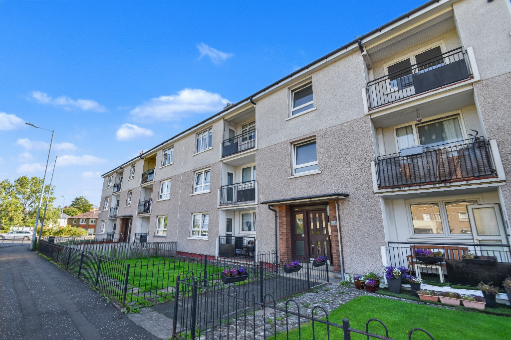 2 bed semi-detached house for sale in Sandwood Road, Glasgow  - Property Image 1