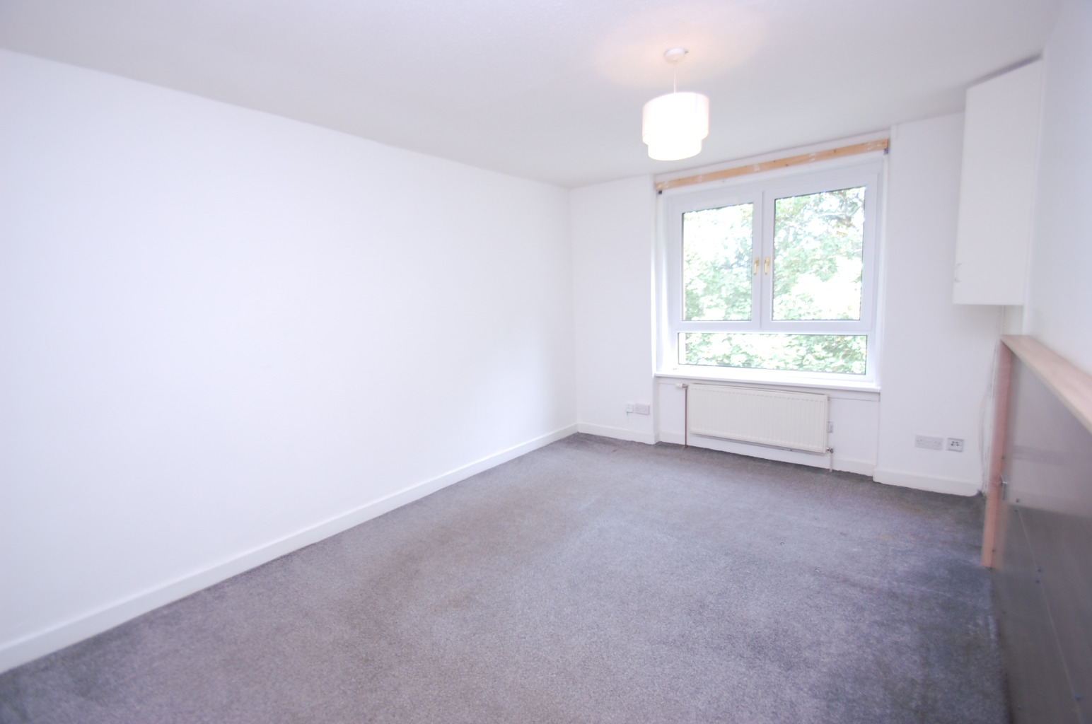 2 bed flat for sale in Bunessan Street, Glasgow  - Property Image 6
