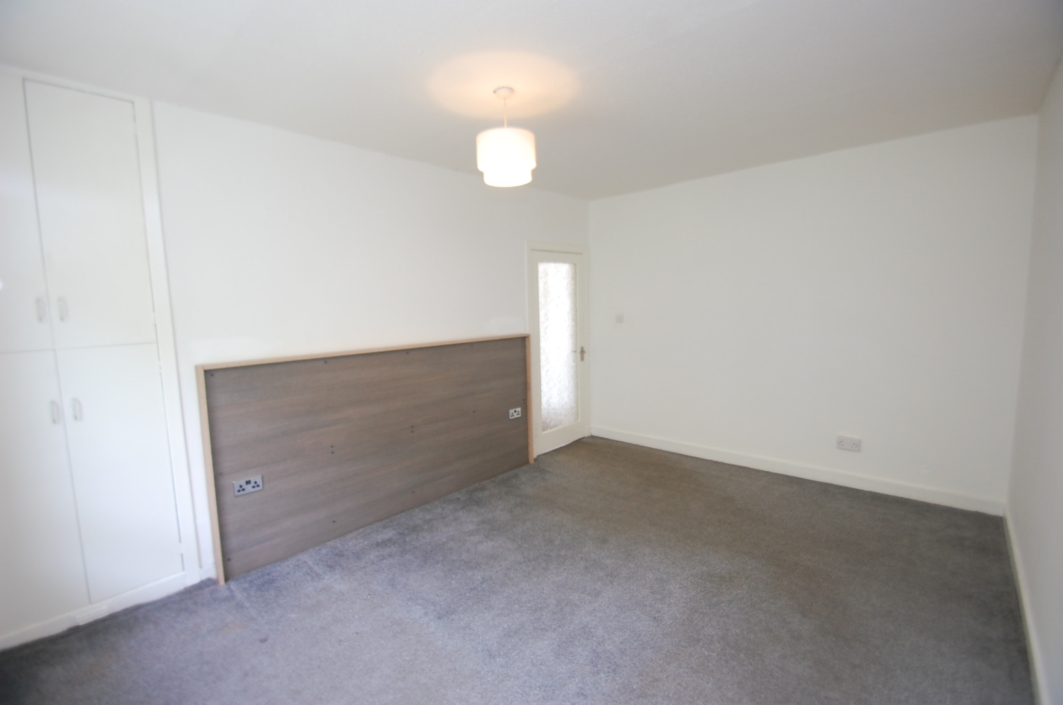 2 bed flat for sale in Bunessan Street, Glasgow  - Property Image 8
